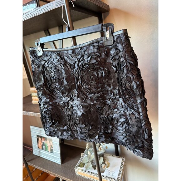 Le Superbe Heavy Petals Floral Applique Mini Skirt Black Rose Womens Size 8 - Picture 7 of 12